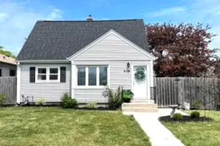 626 Blake Ave, South Milwaukee, WI 53172 - Photo 1