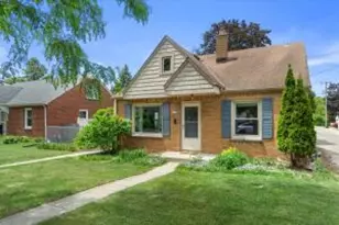 3057 N 80th St, Milwaukee, WI 53222 - Photo 1