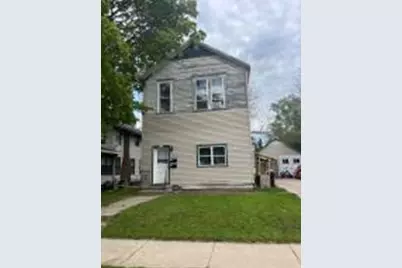 1223 S 8th St, Manitowoc, WI 54220 - Photo 1