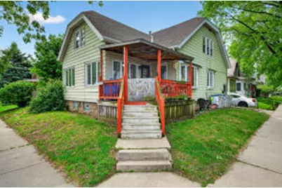 2735 W Harrison Ave, Milwaukee, WI 53215 - Photo 1
