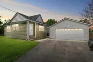 2028 W Oakwood Rd, Oak Creek, WI 53154 - Photo 1