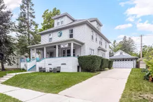 121 S East St, Elkhart Lake, WI 53020 - Photo 1