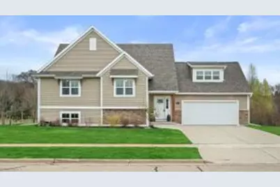 261  Cardinal Dr, Sullivan, WI 53178 - Photo 1