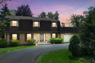 17645 Wexford Ct, Brookfield, WI 53045 - Photo 1