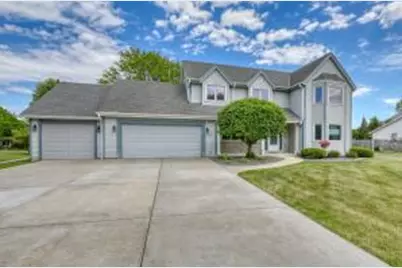 W146N6234  Wigwam Dr, Menomonee Falls, WI 53051 - Photo 1