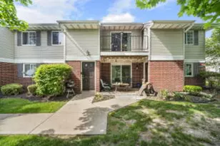 n110w16973 Ashbury Cir, Germantown, WI 53022 - Photo 1