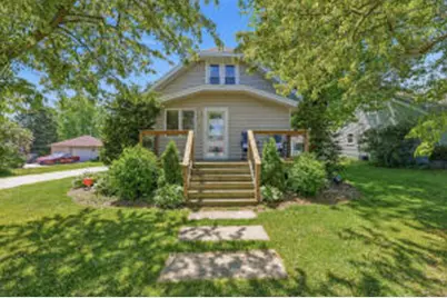 429  Center Ave, Oostburg, WI 53070 - Photo 1