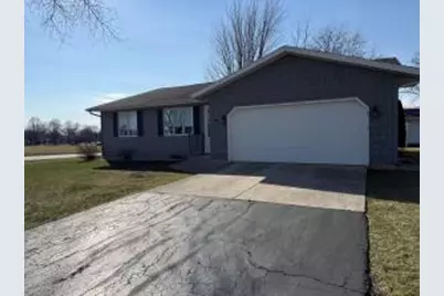 15  Heritage Ln, Fond du Lac, WI 54935 - Photo 1