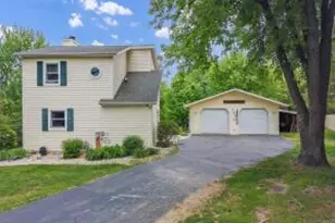 W5838 Mariner Hills Ct, La Grange, WI 53121 - Photo 1