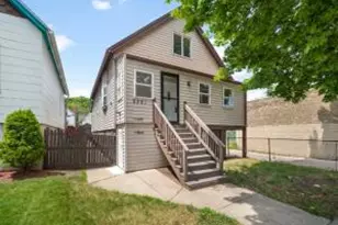 2321 S 19th St, Milwaukee, WI 53215 - Photo 1