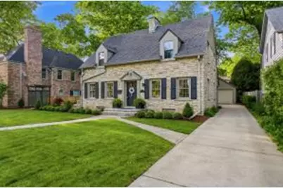 712 E Lexington Blvd, Whitefish Bay, WI 53217 - Photo 1