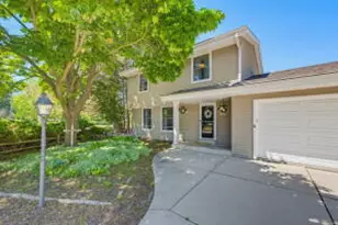 N79W15586 Deerfield Trail, Menomonee Falls, WI 53051 - Photo 1