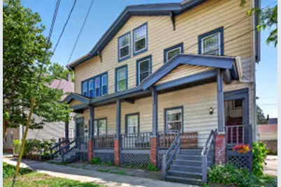 1623 E Webster Pl #1625, Milwaukee, WI 53211 - Photo 1