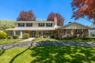 18120 Le Chateau Dr, Brookfield, WI 53045 - Photo 1
