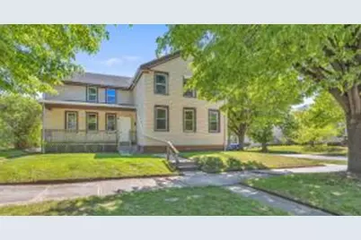933  St Clair Ave, Sheboygan, WI 53081 - Photo 1