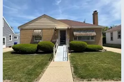6113  44th Ave, Kenosha, WI 53142 - Photo 1