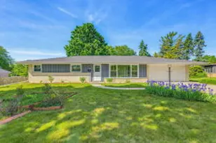 6025 S 22nd St, Milwaukee, WI 53221 - Photo 1