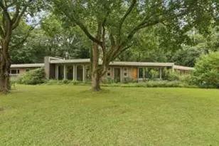 1009 Spring Valley Rd, Burlington, WI 53105 - Photo 1