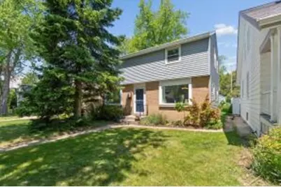 820 E Silver Spring Dr, Whitefish Bay, WI 53217 - Photo 1