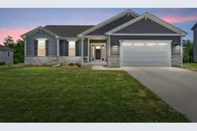 9644 S Bergamont Dr, Franklin, WI 53132 - Photo 1