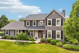 W138N6513 Manor Hills Blvd, Menomonee Falls, WI 53051 - Photo 1