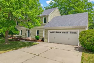 112 N Meadowside Ct, Summit, WI 53066 - Photo 1