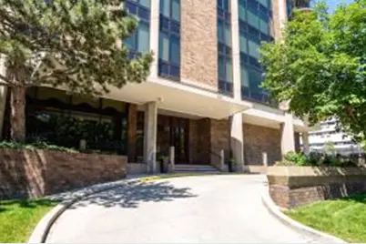 929 N Astor St, Milwaukee, WI 53202 - Photo 1
