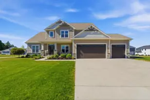 1152 W Sunrise Pass, Oak Creek, WI 53154 - Photo 1