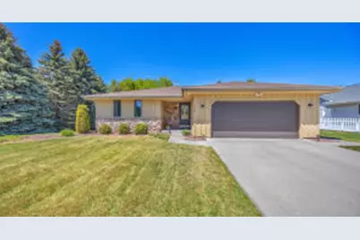 1124  Sommer Dr, Sheboygan, WI 53081 - Photo 1