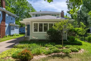 127 19th St, La Crosse, WI 54601 - Photo 1