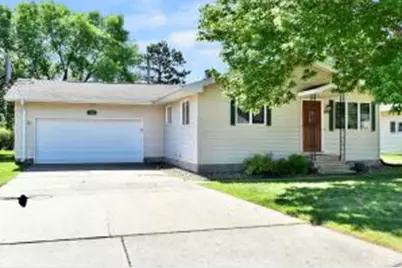 840  52nd Ave, Goodview, MN 55987 - Photo 1