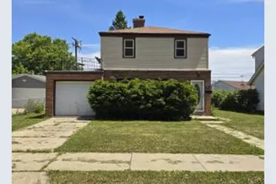 9251 W Swan Cir, Milwaukee, WI 53225 - Photo 1