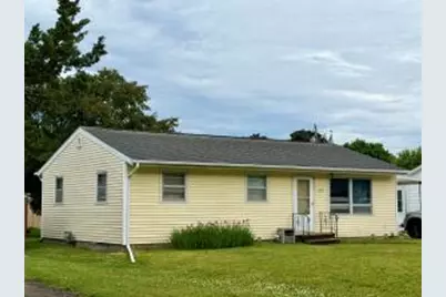 1532  30th St, La Crosse, WI 54601 - Photo 1
