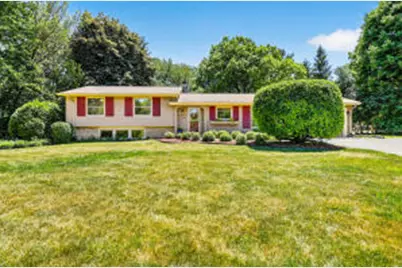 18345  Harvest Ln, Brookfield, WI 53045 - Photo 1