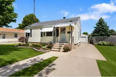 7925  46th Ave, Kenosha, WI 53142 - Photo 1