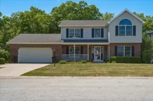 8125 Doe Glen Ct, Racine, WI 53406 - Photo 1