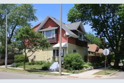 139 N 73rd St, Milwaukee, WI 53213 - Photo 1