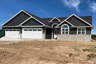 N7740 Autumnwood Trail, Taycheedah, WI 53049 - Photo 1