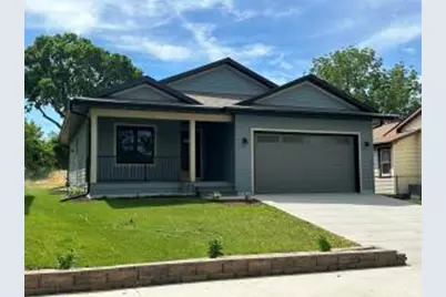 2010  14th St, La Crosse, WI 54601 - Photo 1