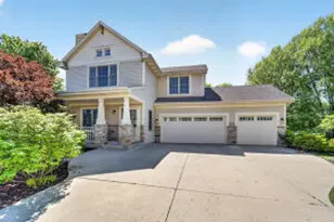 6547 Parkway Cir, Racine, WI 53406 - Photo 1