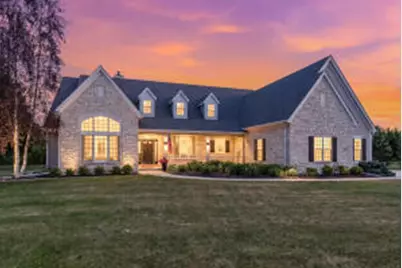 129  Preserve Ct, Grafton, WI 53024 - Photo 1