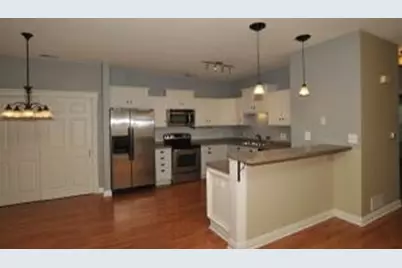 2270 W Vista Bella Dr, Oak Creek, WI 53154 - Photo 1
