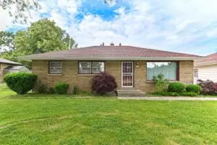 3220 W Howard Ave, Greenfield, WI 53221 - Photo 1