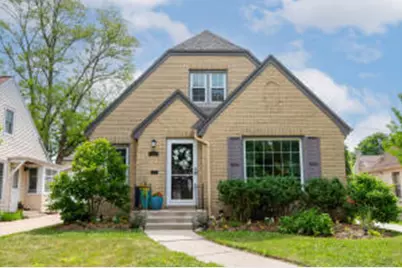 2752 N 69th St, Milwaukee, WI 53210 - Photo 1