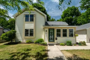 418 S Charles St, Oconomowoc, WI 53066 - Photo 1