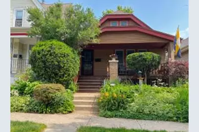 3218 N Newhall St, Milwaukee, WI 53211 - Photo 1