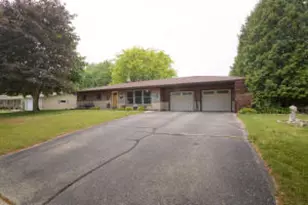345 Wisconsin St, Mayville, WI 53050 - Photo 1