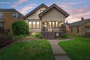 4722 W Oklahoma Ave, Milwaukee, WI 53219 - Photo 1