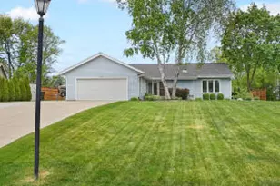 N24W22526 Beechwood Ln, Pewaukee, WI 53186 - Photo 1