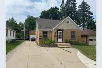 1510  Monroe St #1512, West Bend, WI 53090 - Photo 1